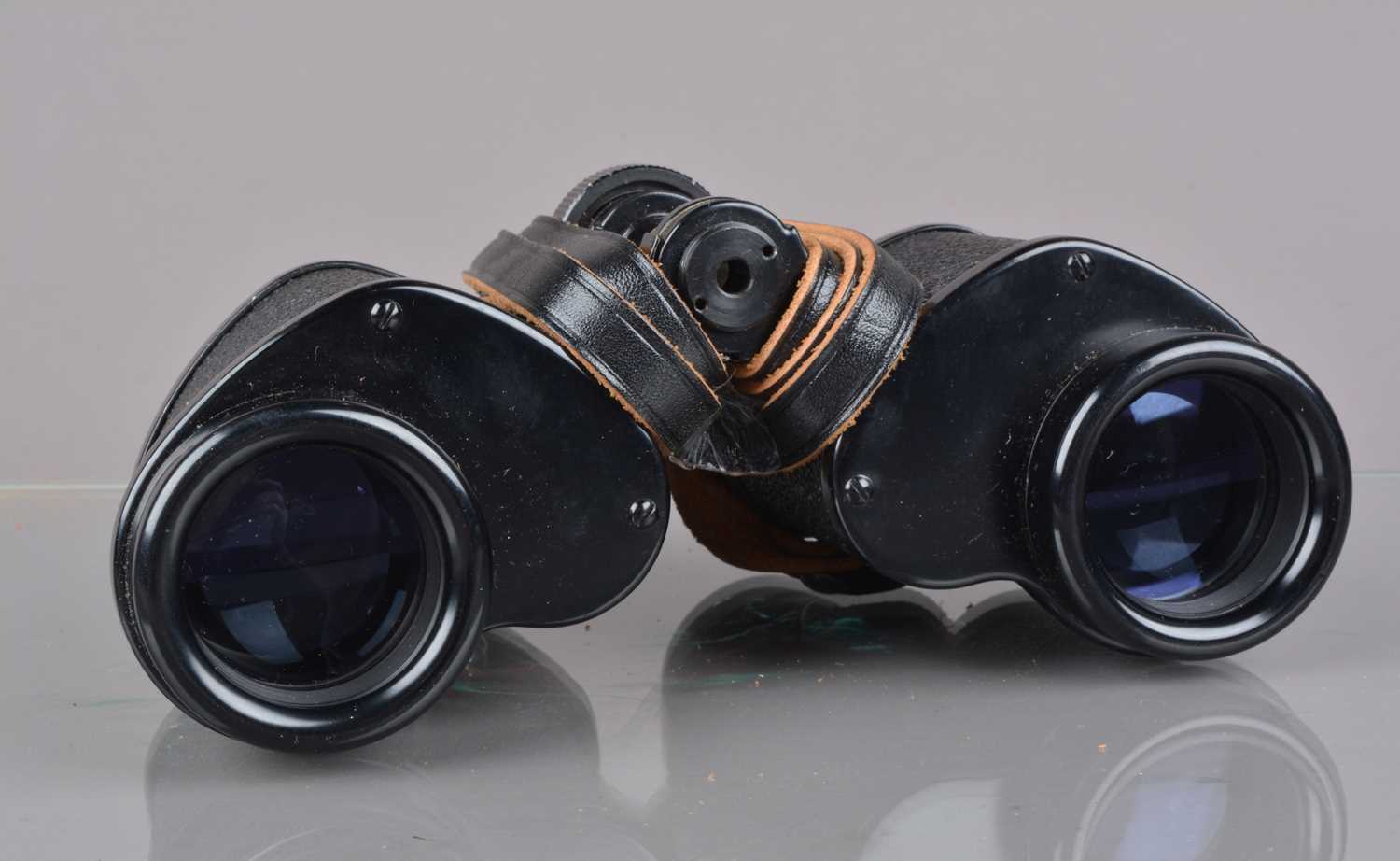 Lot 277 - A Pair of Nippon Kogaku Nikon J B7 8x30 8.5° Binoculars