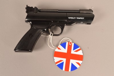 Lot 871 - A Webley Tempest .22 air pistol