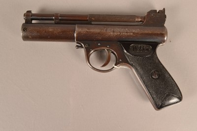 Lot 878 - A Webley Mark I .177 air pistol