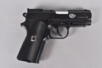 Lot 885 - A Colt Defender CO2 .177 Air Pistol
