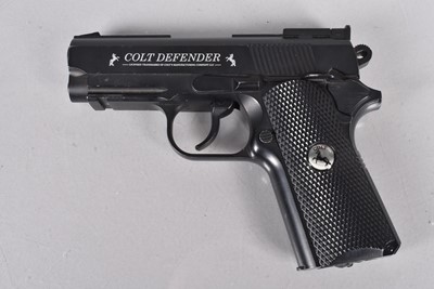 Lot 885 - A Colt Defender CO2 .177 Air Pistol