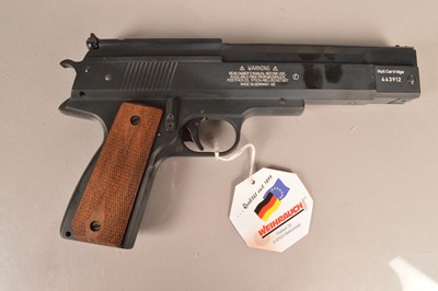 Lot 892 - A Weihrauch HW45 air pistol