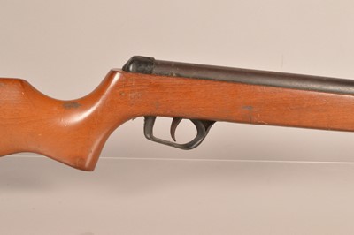 Lot 924 - An Algamo .22 Break Barrel air rifle