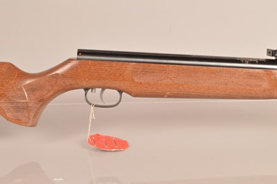 Lot 938 - A Weihrauch HW99S .177 break barrel rifle