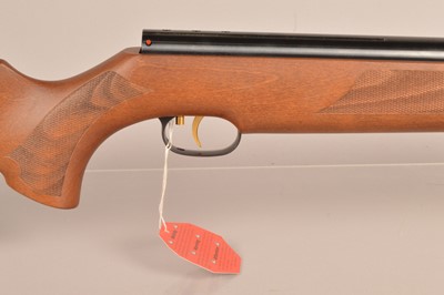 Lot 939 - A Weihrauch HW95 .22 Break Barrel air rifle