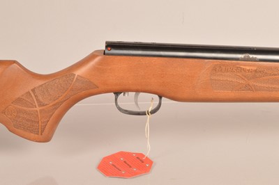 Lot 942 - A Weihrauch HW99S .22 break barrel rifle