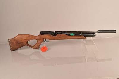Lot 952 - A Weihrauch HW 100 .20 PCP air rifle