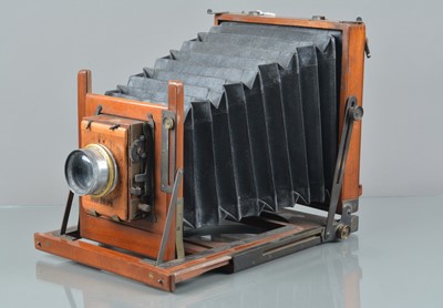 Lot 79 - A Mahogany & Brass Half Plate Camera