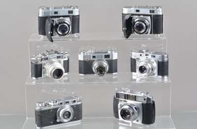 Lot 100 - A Tray of Rangefinder Cameras