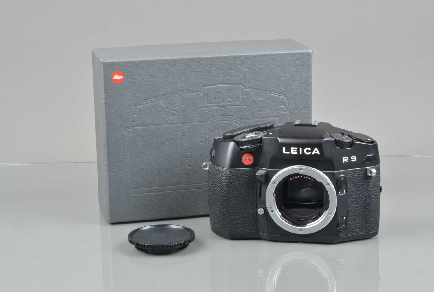 Lot 218 - A Leica R9 Camera Body