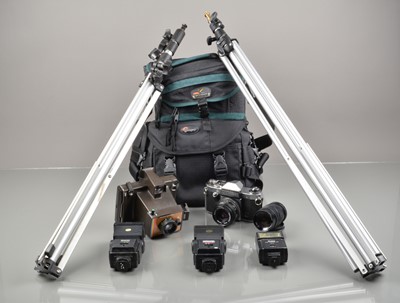 Lot 270 - Cameras and Related Accessories