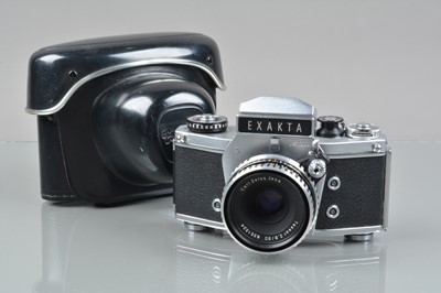 Lot 281 - An Exacta VX 1000 SLR Camera