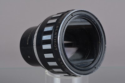 Lot 319 - A Benoist Berthiot S.T.O.P 16mm Hypergonar Anamorphic Lens