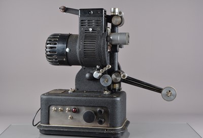 Lot 324 - A Cinetechnic Ltd De Brie D 16 16mm Professional Sound Film Projector