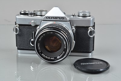 Lot 405 - An Olympus OM-1 SLR Camera