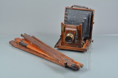 Lot 428 - A Mahogany & Brass Half Plate Camera