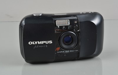 Lot 437 - An Olympus mju-1 Compact camera