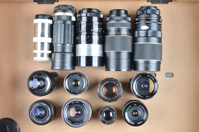 Lot 463 - A Tray of Prime Lenses