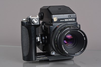 Lot 341 - A Zenza Bronica ETRS Camera