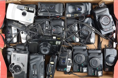 Lot 526 - A Tray of Canon Compact Cameras