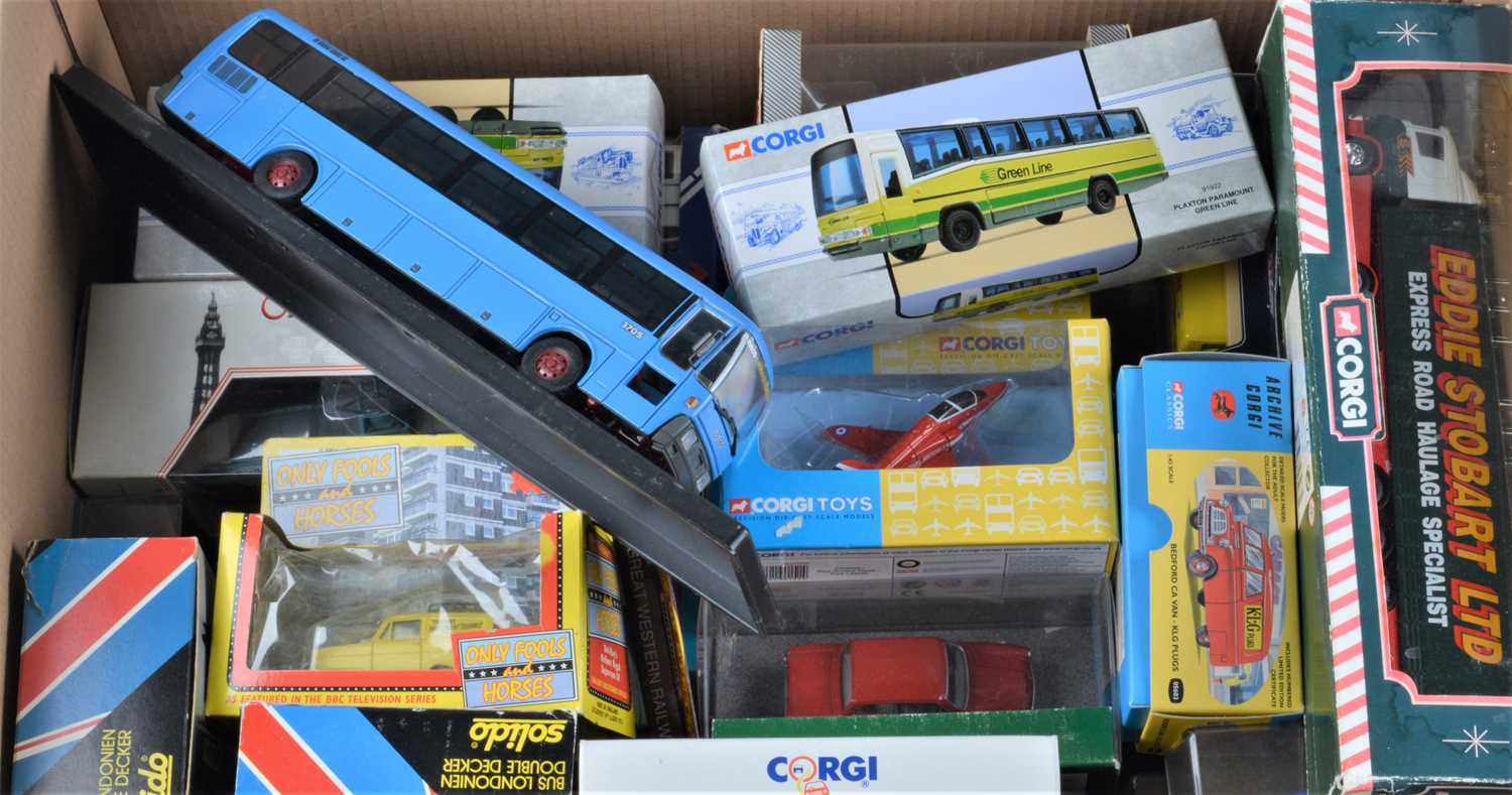 Lot 89 - Modern Diecast Vehicles (50)