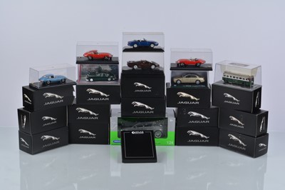 Lot 104 - Atlas Editions Jaguars and Other Models (33)