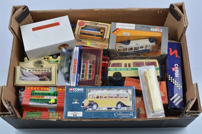 Lot 130 - Modern Diecast Public Transport and Other Vehicles (60+)