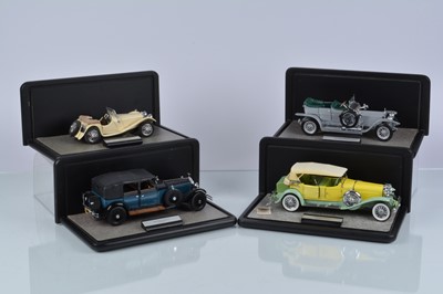 Lot 142 - Franklin Mint 1:24 Scale Vintage Cars (4)