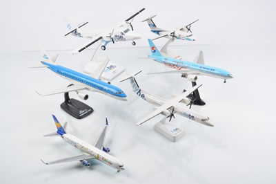 Lot 186 - Resin and Plastic Civil Aircraft Display Models