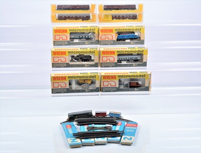 Lot 302 - Minitrix Wrenn Locomotives Rolling Stock and track in N gauges in original boxes