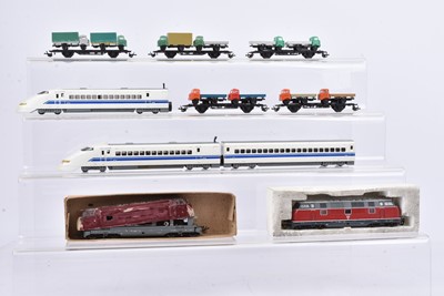 Lot 350 - Berlinerbahn TT Gauge BR221 Diesel Locomotives and