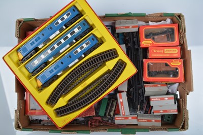 Lot 359 - Tri-ang  and Tri-ang Hornby 00 Gauge Blue Pullman Set Locomotives Rolling Stock Track and Accessories