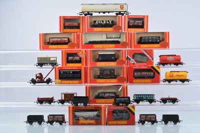 Lot 375 - Hornby 00 gauge assorted Freight Rolling stock (30)