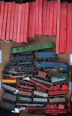 Lot 414 - Hornby-Dublo 00 gauge 3-rail Locomotive and freight wagons with 2-rail track and accessories (qty)