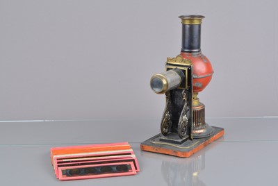 Lot 33 - An early 20th Century Ernst Plank Magic Lantern No 1655