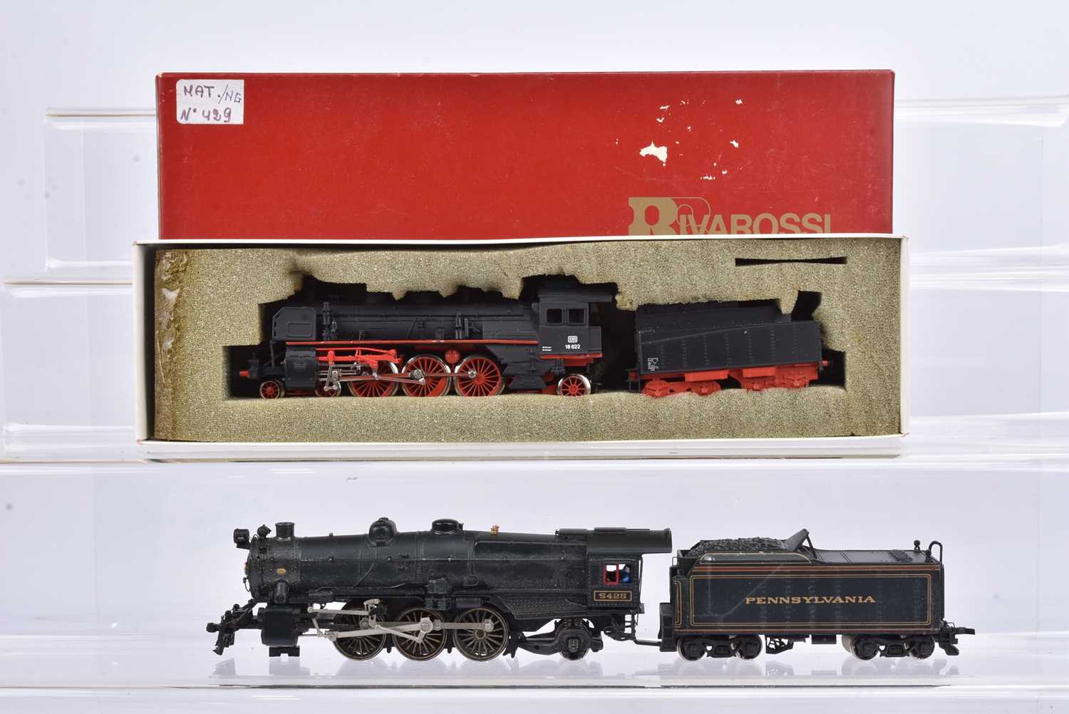 Lot 510 - Marklin DB and Bachmann USA H0 gauge Locomotives and Tenders (2) 