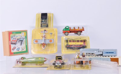 Lot 250 - Paya Hatchette and other makers clockwork and unmotorised Tin Toys