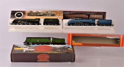 Lot 397 - Hornby 00 Gauge Streamline Locomotives and Tenders (4)