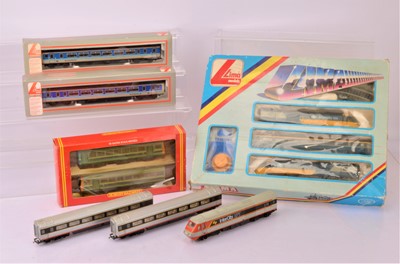 Lot 496 - Hornby and Lima 00 gauge Diesel Multiple Units including HST and Railcars