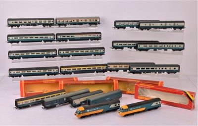 Lot 505 - OO Gauge BR Blue/Grey Class 125 Intercity and Coaching Stock (17)