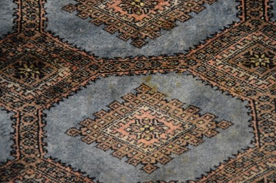 Lot 3 - A shiny Pakistani woollen rug