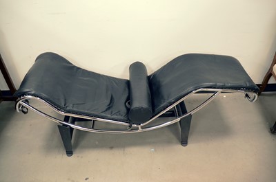 Lot 37 - A Le Corbusier style reclining chair