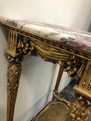Lot 54 - An early 20th century continental gilt wood and marble topped occasional table