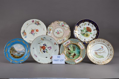 Lot 143 - A collection of 19th century and later British and Continental porcelain plates