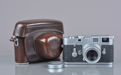 Lot 499 - A Leitz Wetzlar Leica M3 Camera