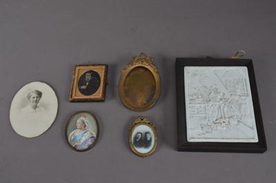 Lot 541 - A collection of framed photograph portraits and prints