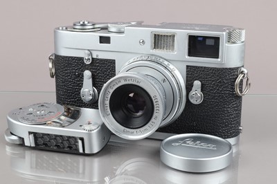 Lot 509 - A Leitz Wetzlar Leica M2 Camera