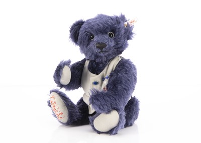 Lot 1 - A Steiff limited edition Galleries Lafayette Bonjour Year 2000 teddy bear