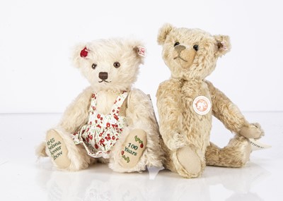 Lot 7 - Two Steiff limited edition teddy bears