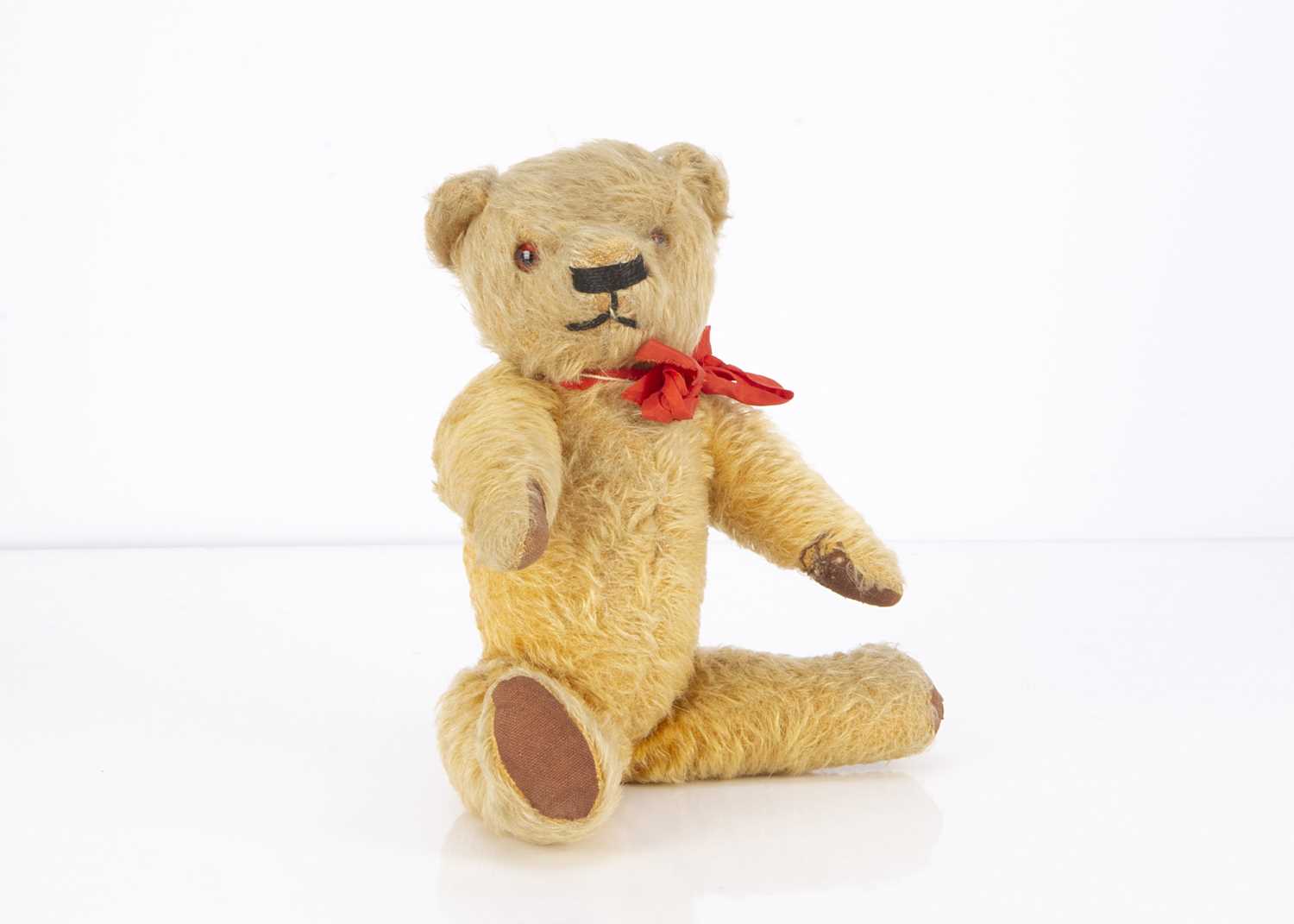 Lot 76 - A 1930's Chad Valley Magna type teddy bear